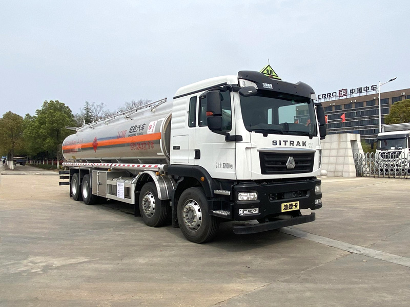 楚勝牌CSC5321GYYLZK6A型鋁合金運(yùn)油車